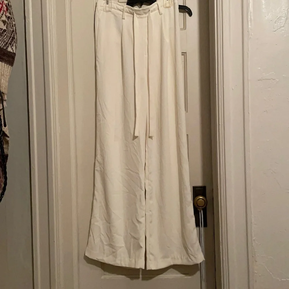 A new day thin long wide leg off white pants - Picture 1 of 10